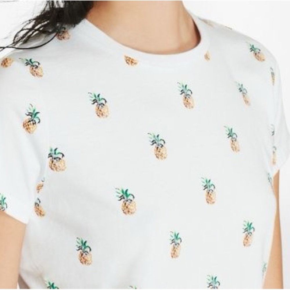 Brooks Brothers Red Fleece Sequin Pineapple Print Tee Size S